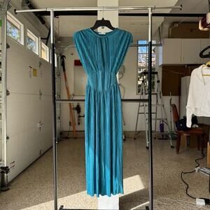 Zara Maxi Dress Womens Small Teal Blue Plissé Pleated Cap Sleeve Smocked Waist